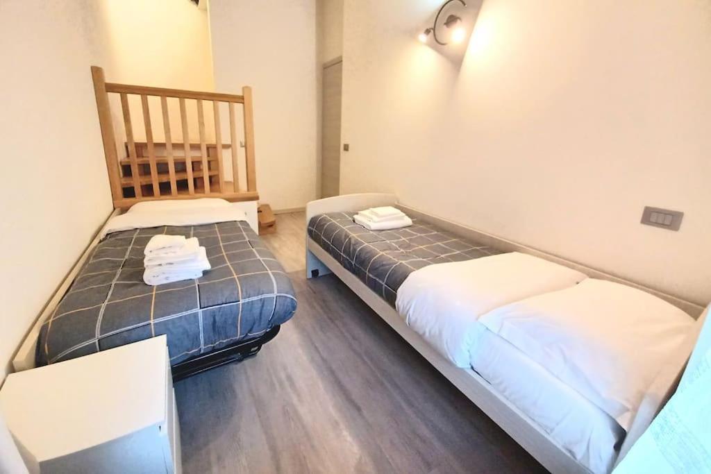 Appartamento Casa Gemma - Big Family House With Free Parking San Giovanni Lupatoto Esterno foto