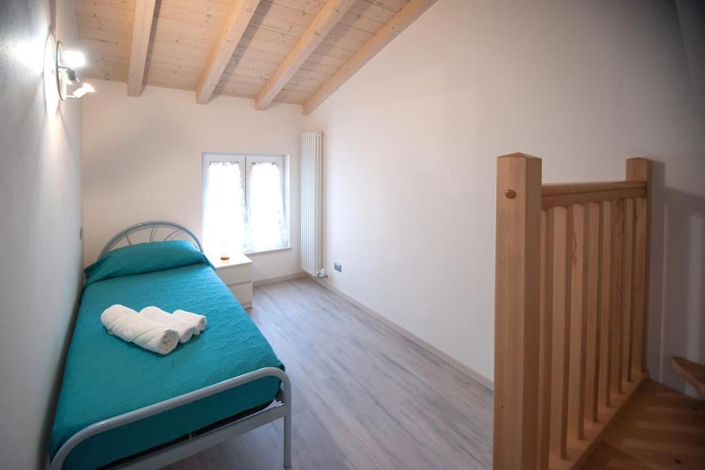 Appartamento Casa Gemma - Big Family House With Free Parking San Giovanni Lupatoto Esterno foto